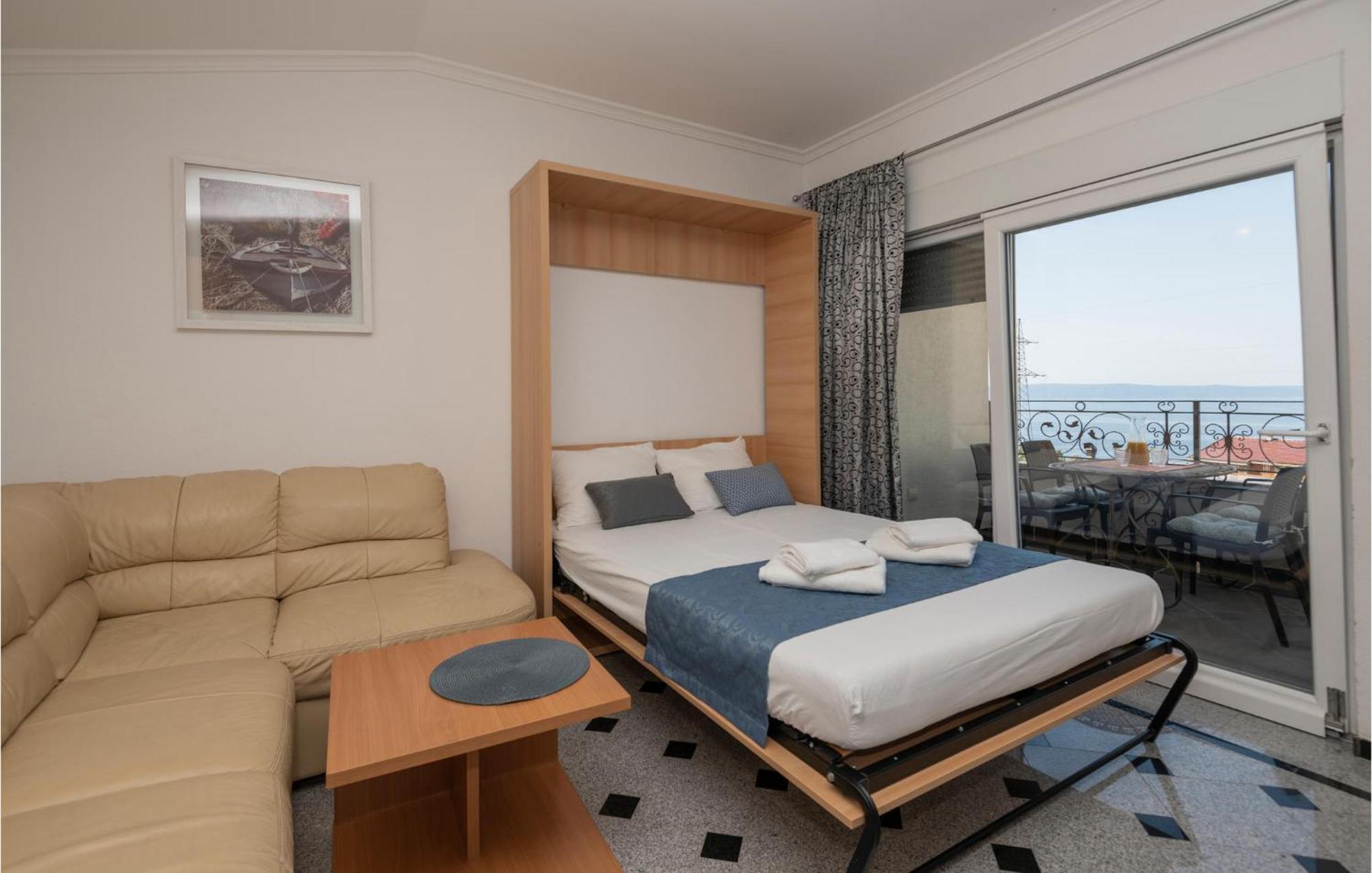 1 Bedroom Stunning Apartment In 马卡尔斯卡 外观 照片